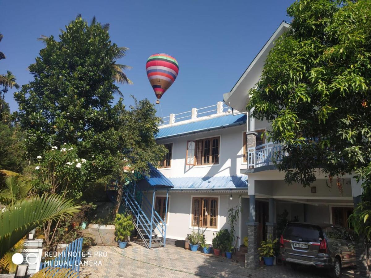 مبيت وإفطار Munnar Blue Mist المظهر الخارجي الصورة